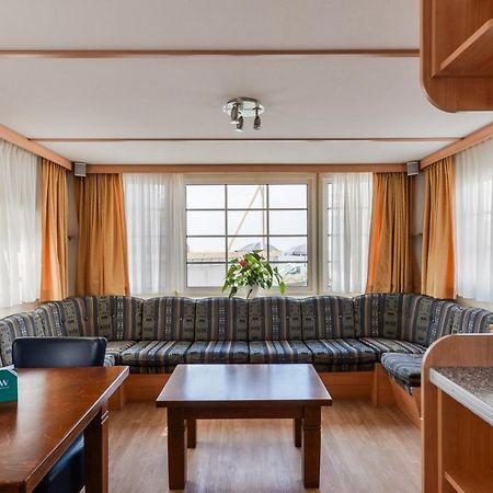 Вилла Chalet For 2 At The Beach Зандфорт Экстерьер фото